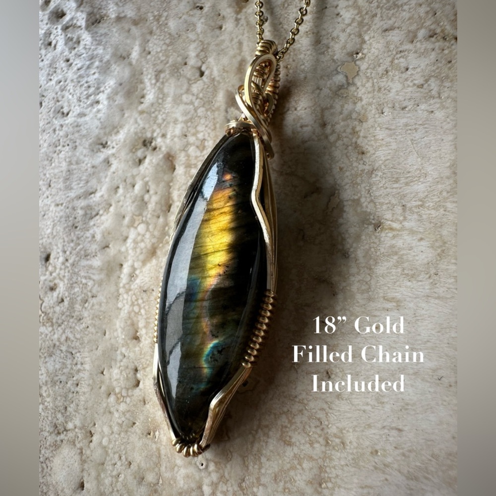Tarnish Resistant Spectral Labradorite Necklace 18” Gold filled Chain included